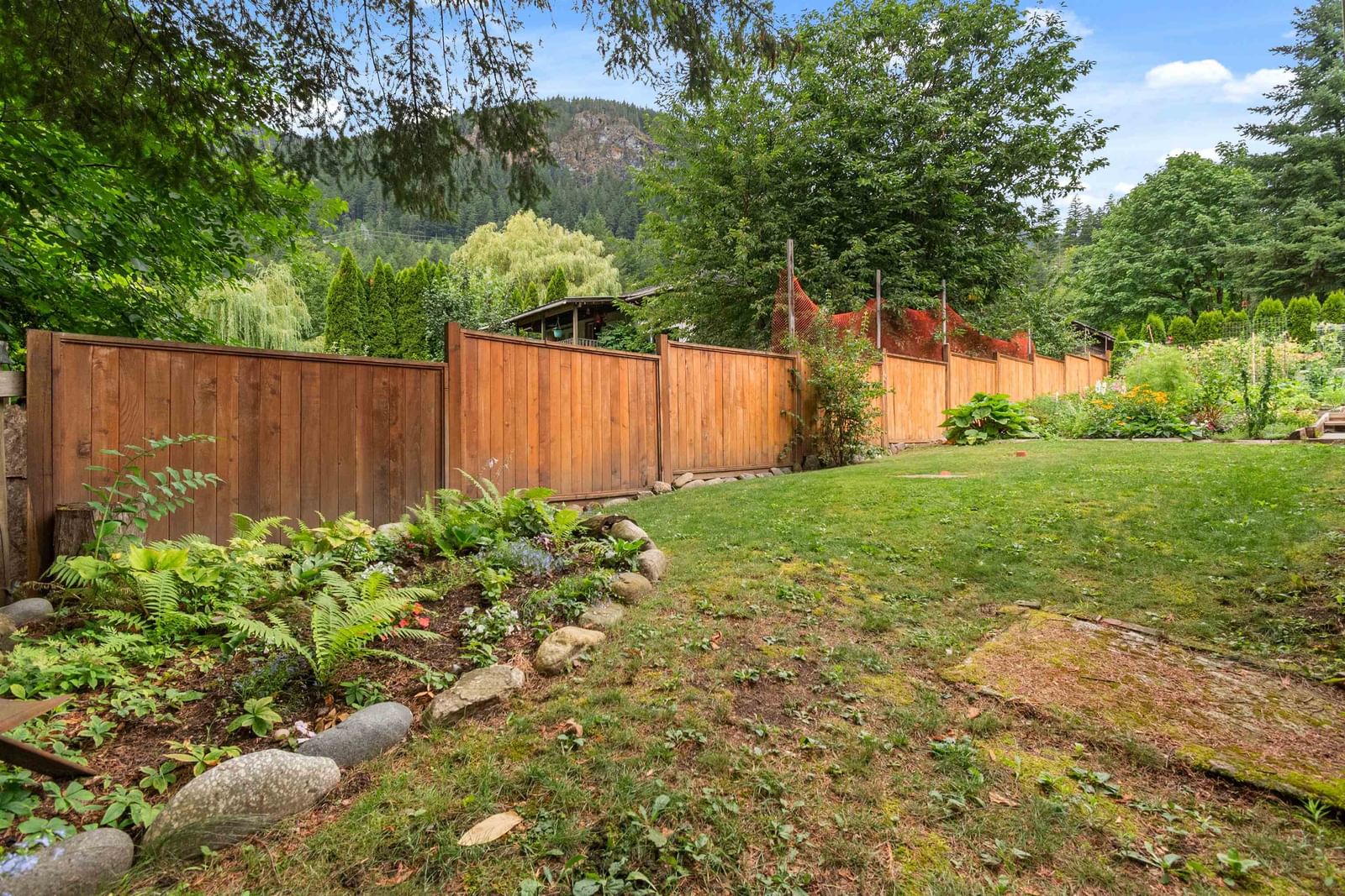 Listing Image 23