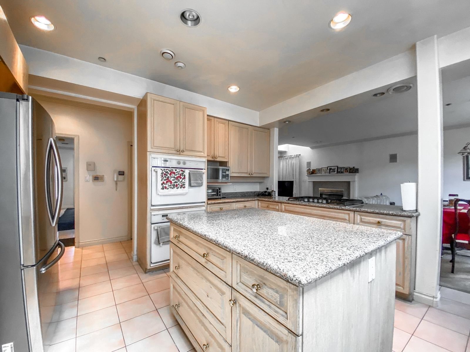 Listing Image 13