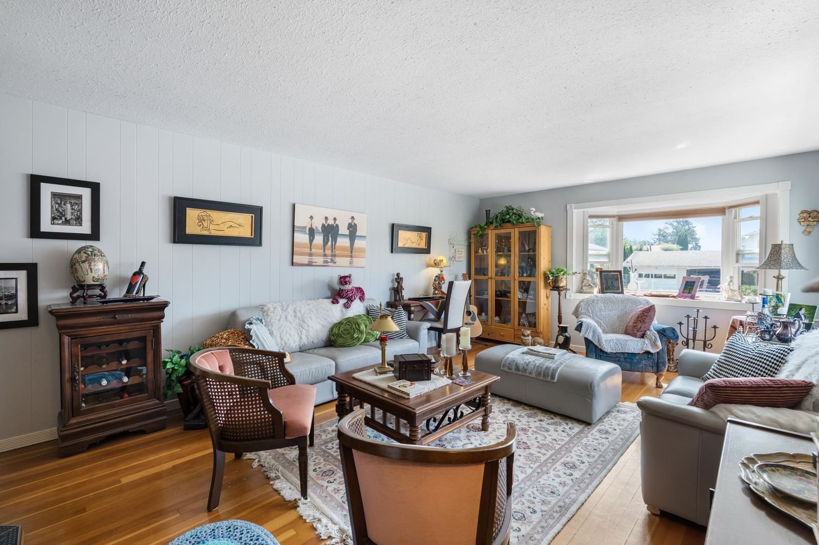 Listing Image 14