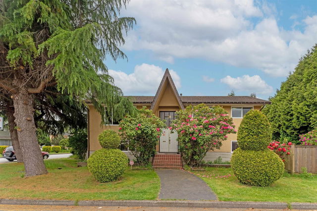 6111 Nanika Gate