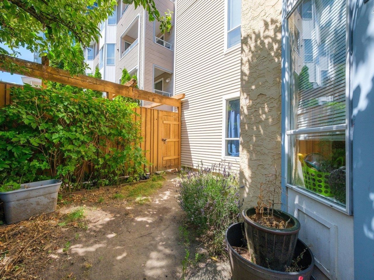 Listing Image 21