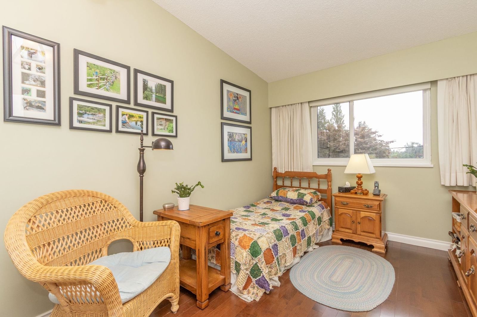 Listing Image 21