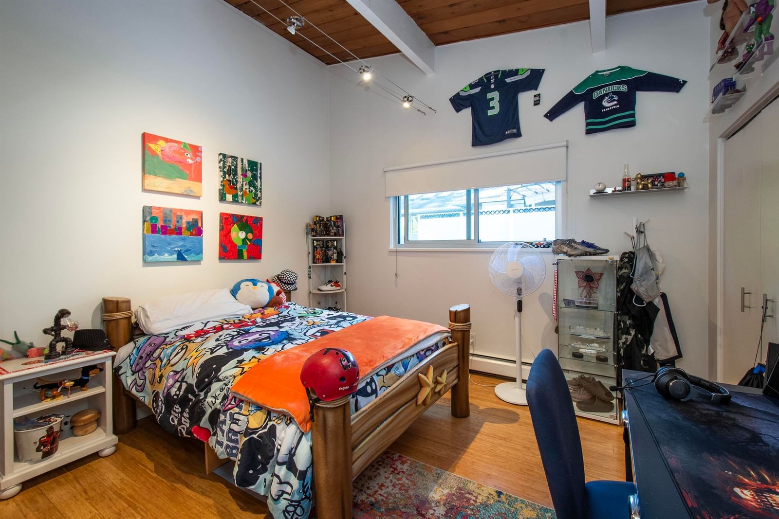 Listing Image 22
