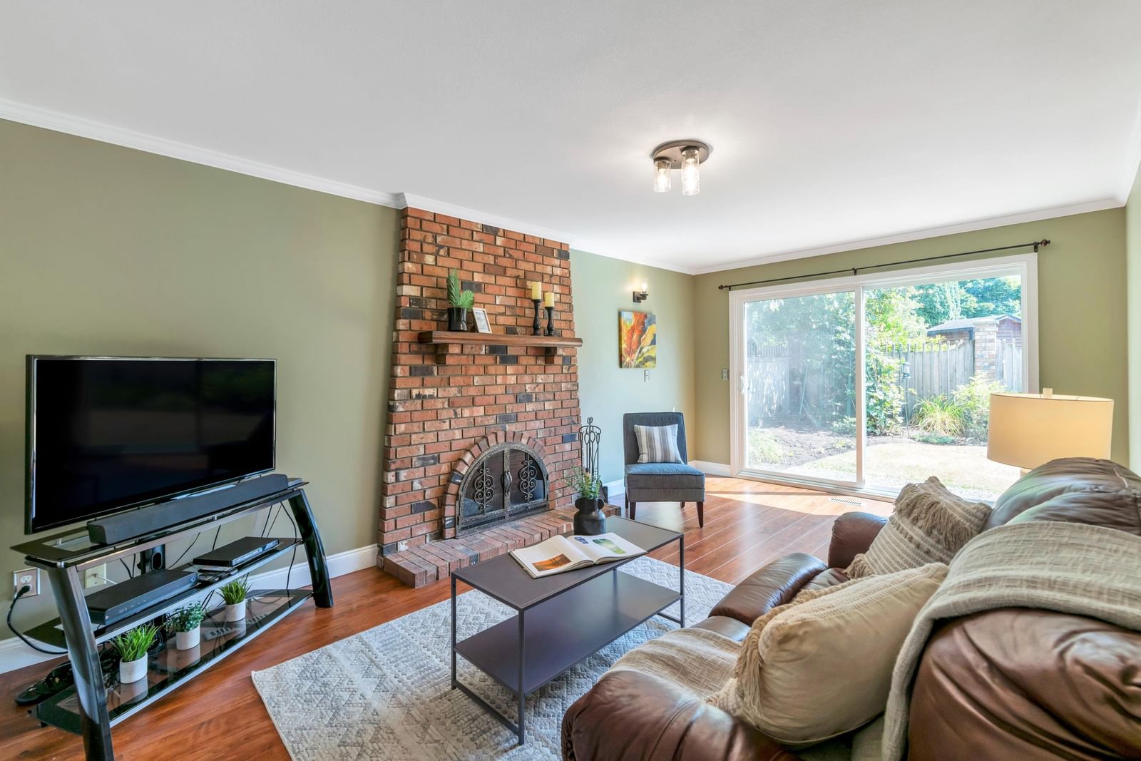 Listing Image 14
