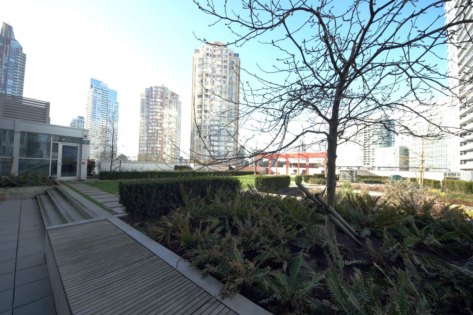 Listing Image 17