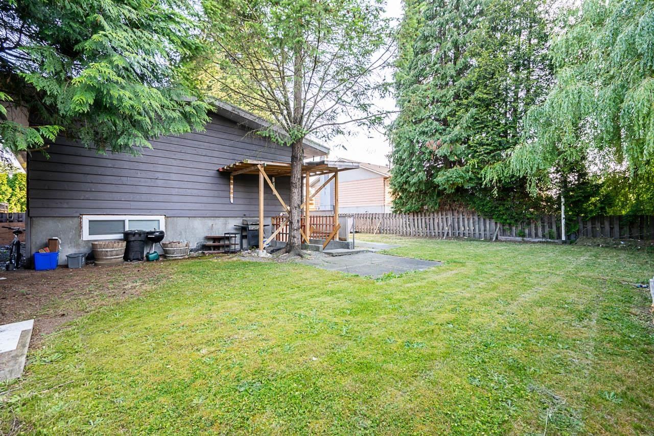 Listing Image 25