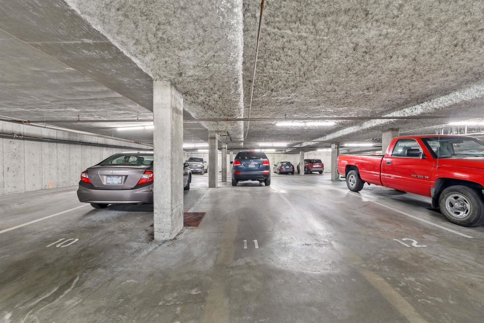 Listing Image 25
