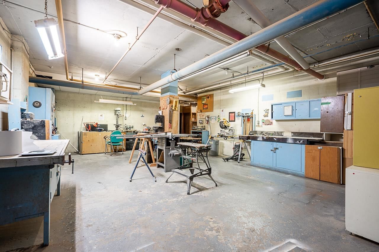 Listing Image 23