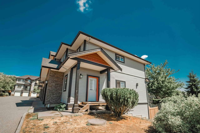 27 - 31235 Upper Maclure Road