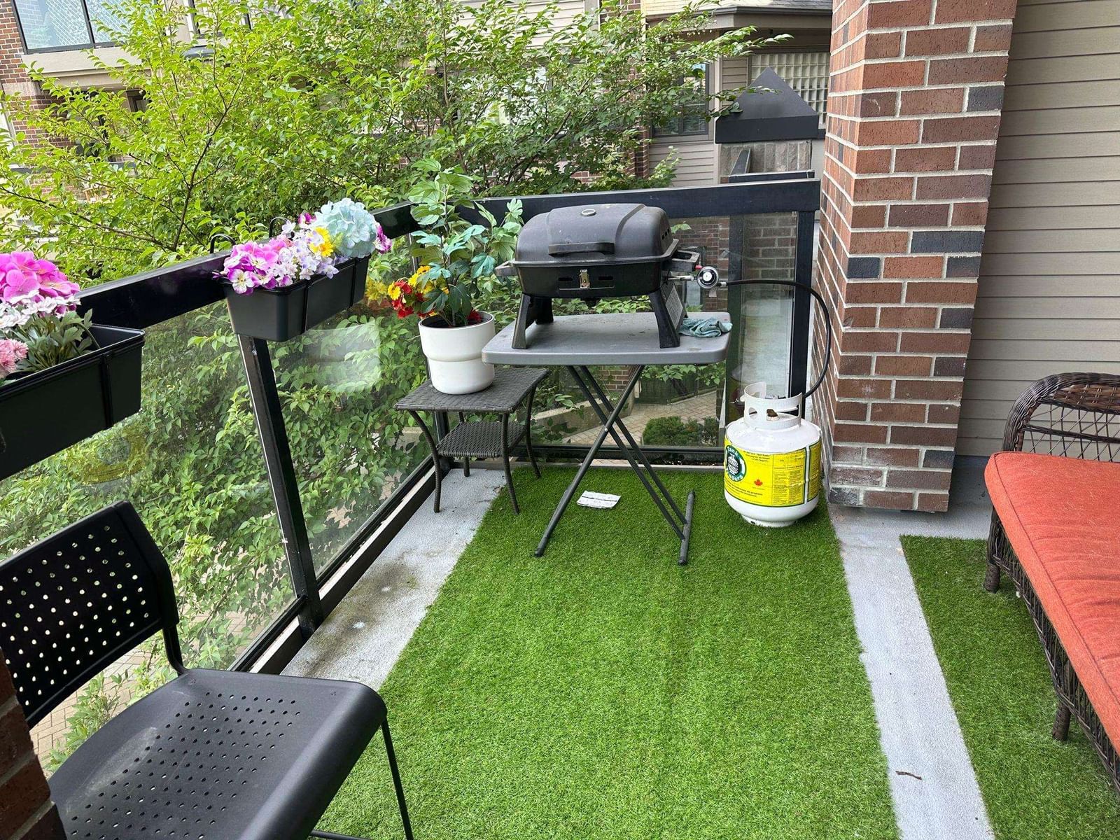 Listing Image 11