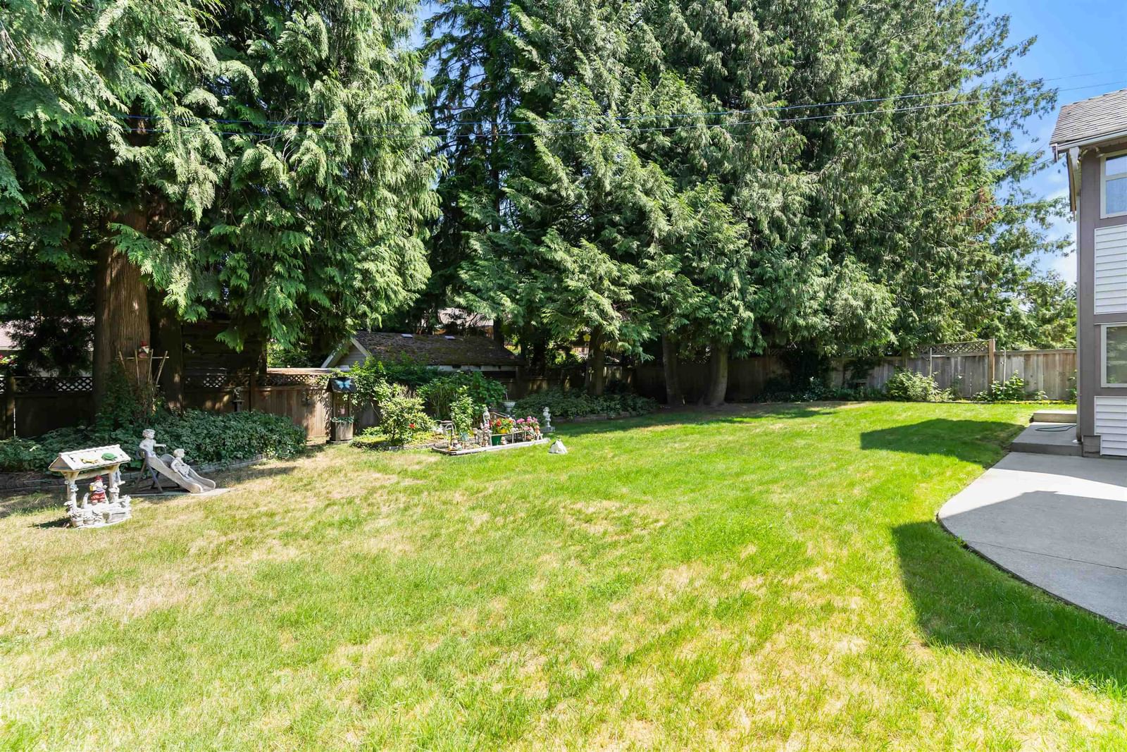 Listing Image 33