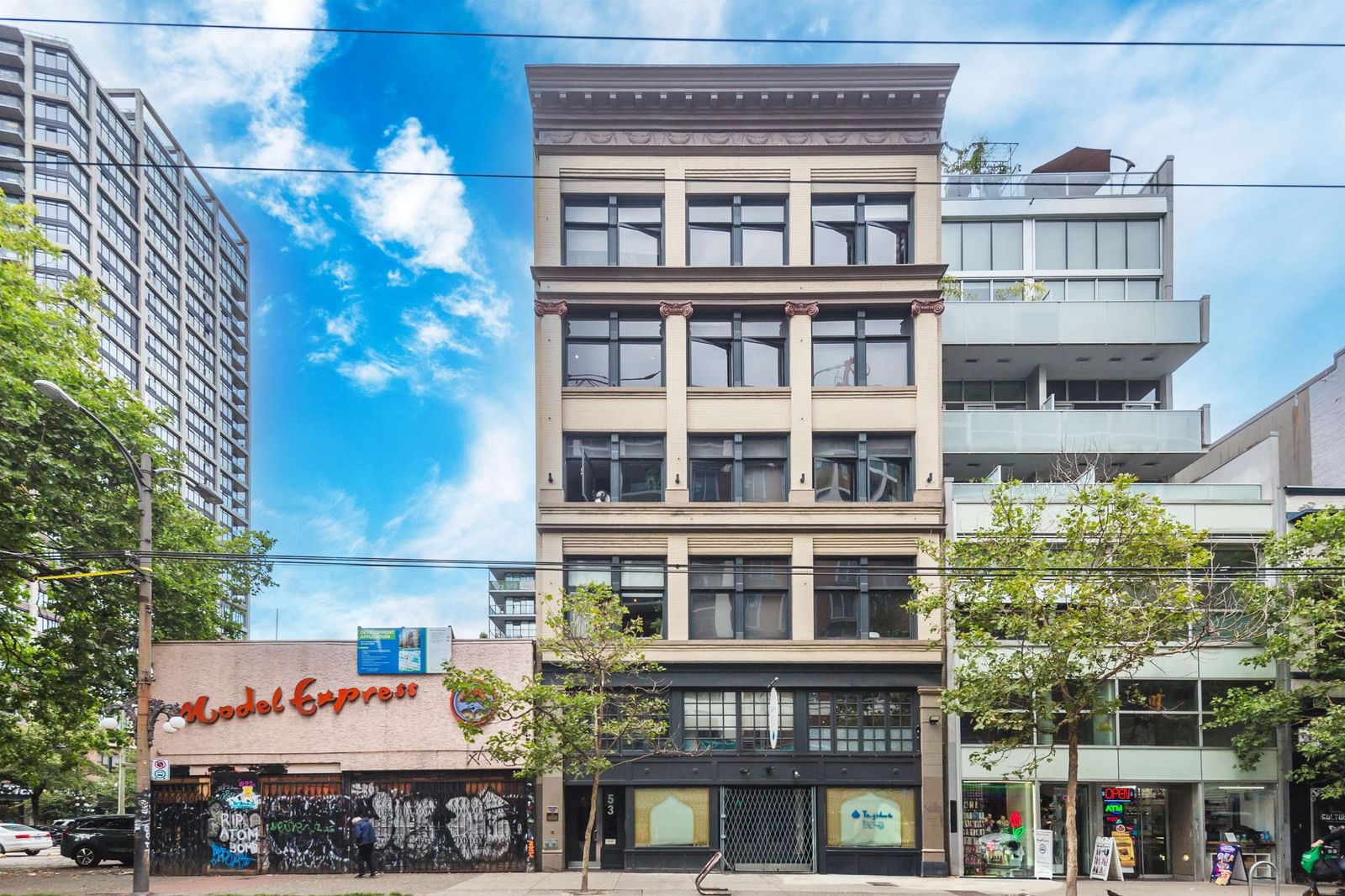 Listing Image 21