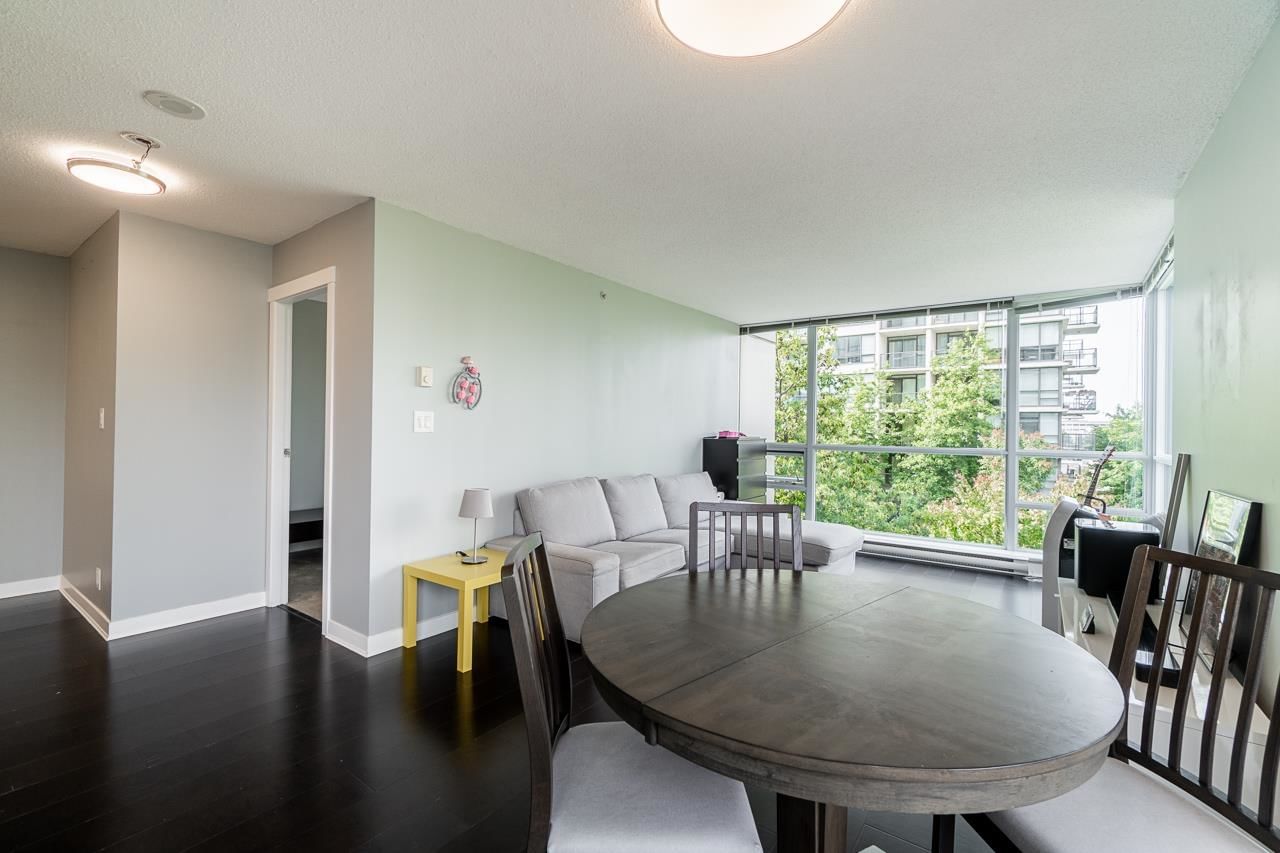 Listing Image 13