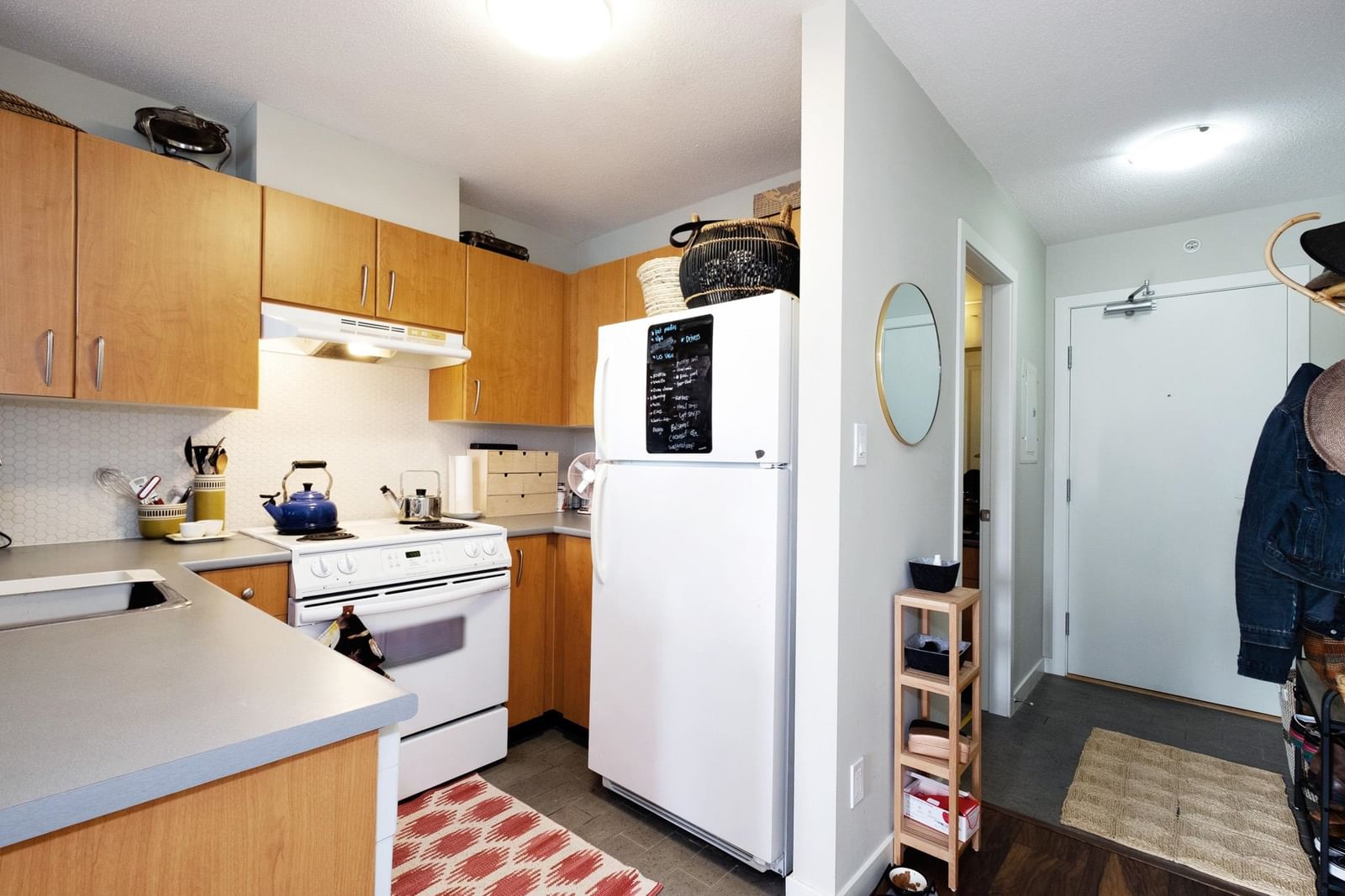 Listing Image 8