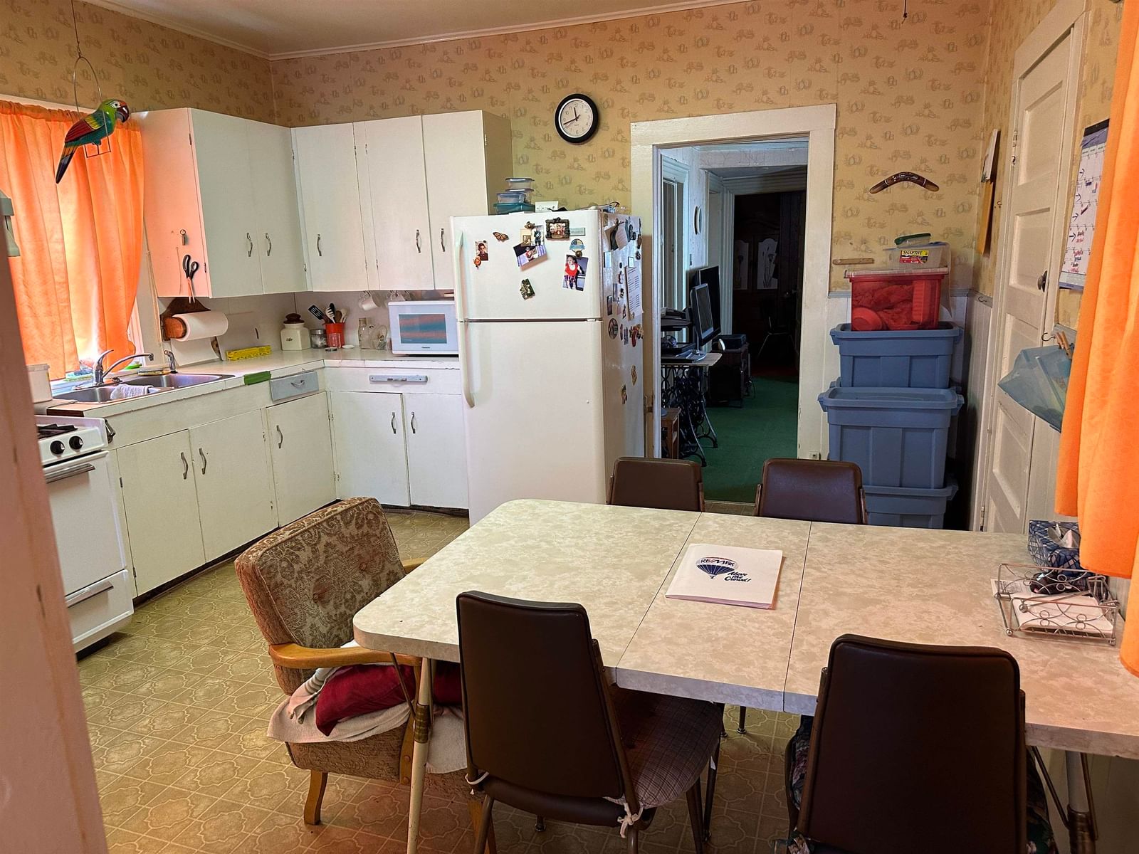 Listing Image 5
