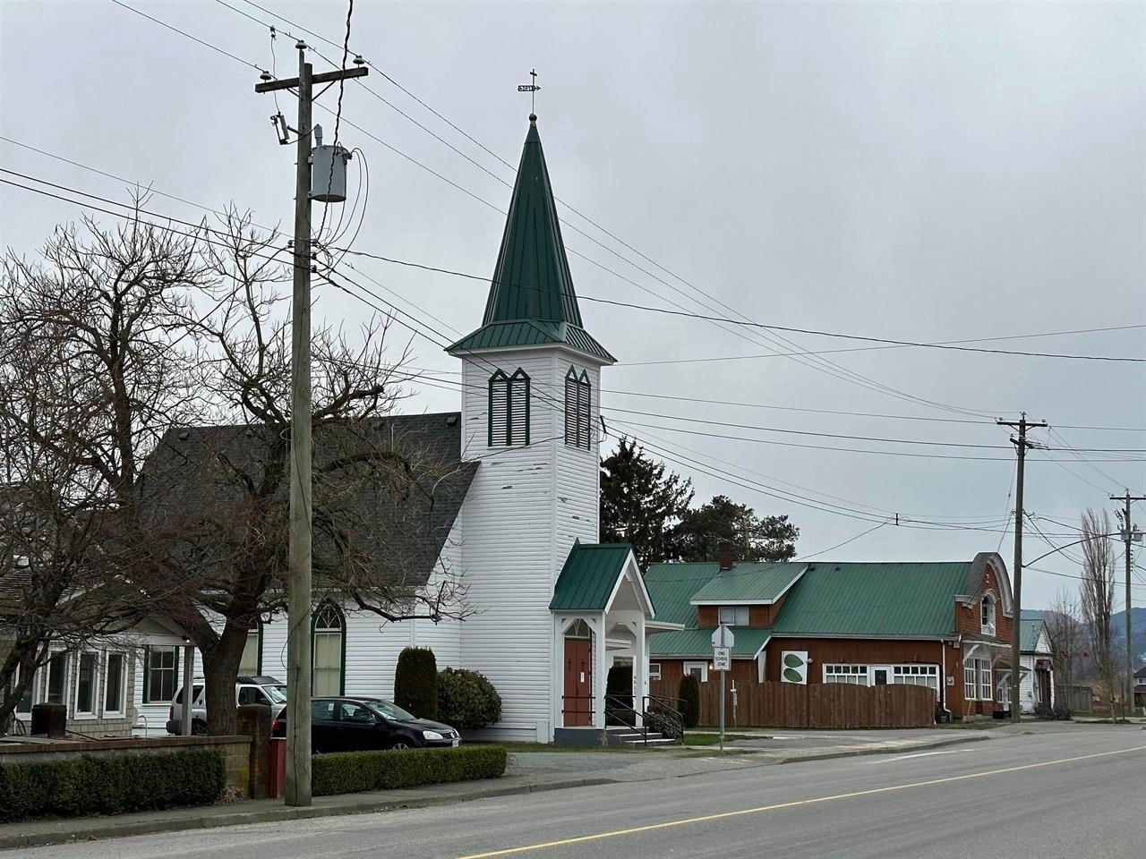 Listing Image 17