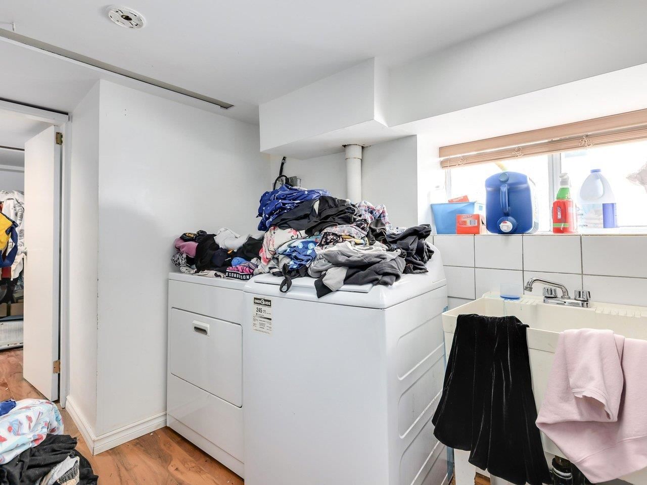 Listing Image 19