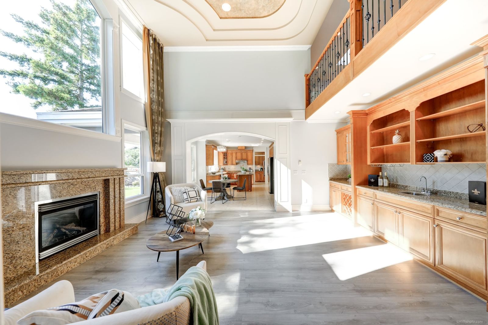 Listing Image 15