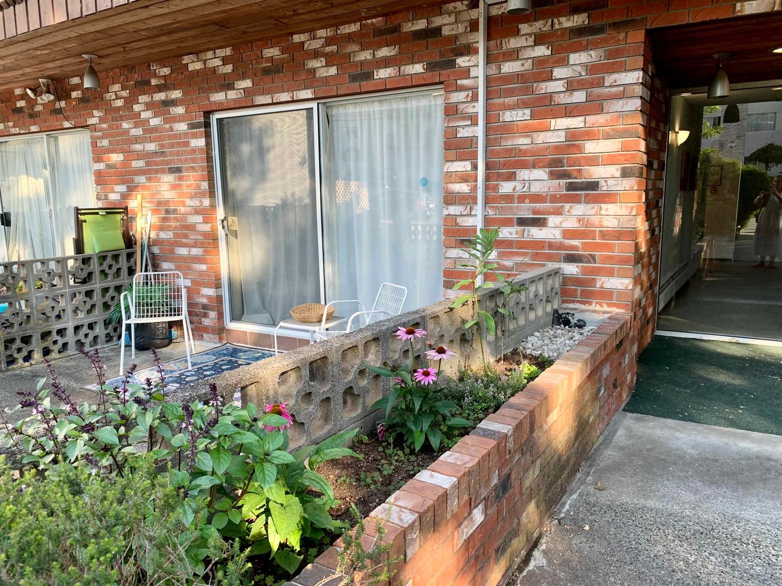 Listing Image 30