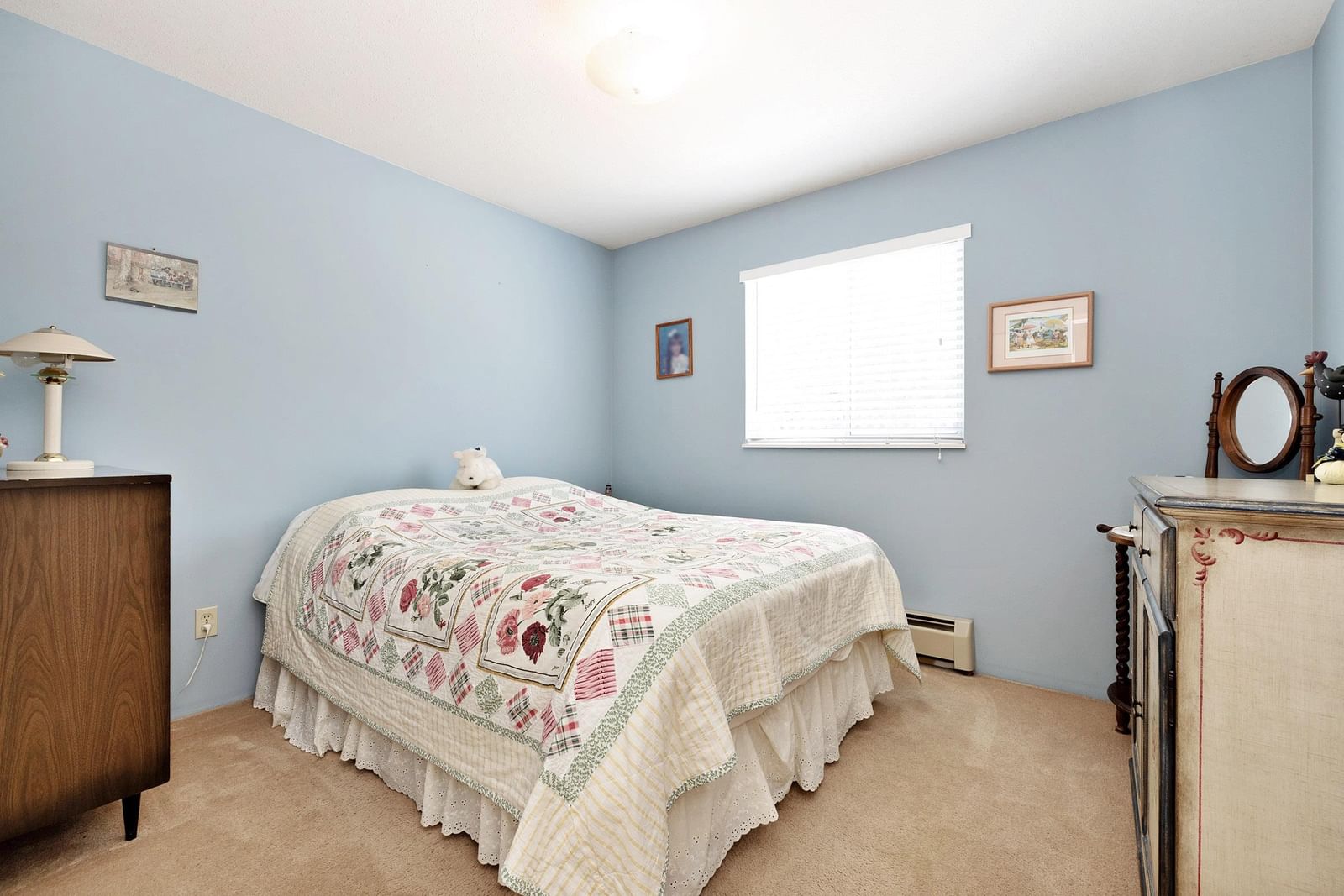 Listing Image 27