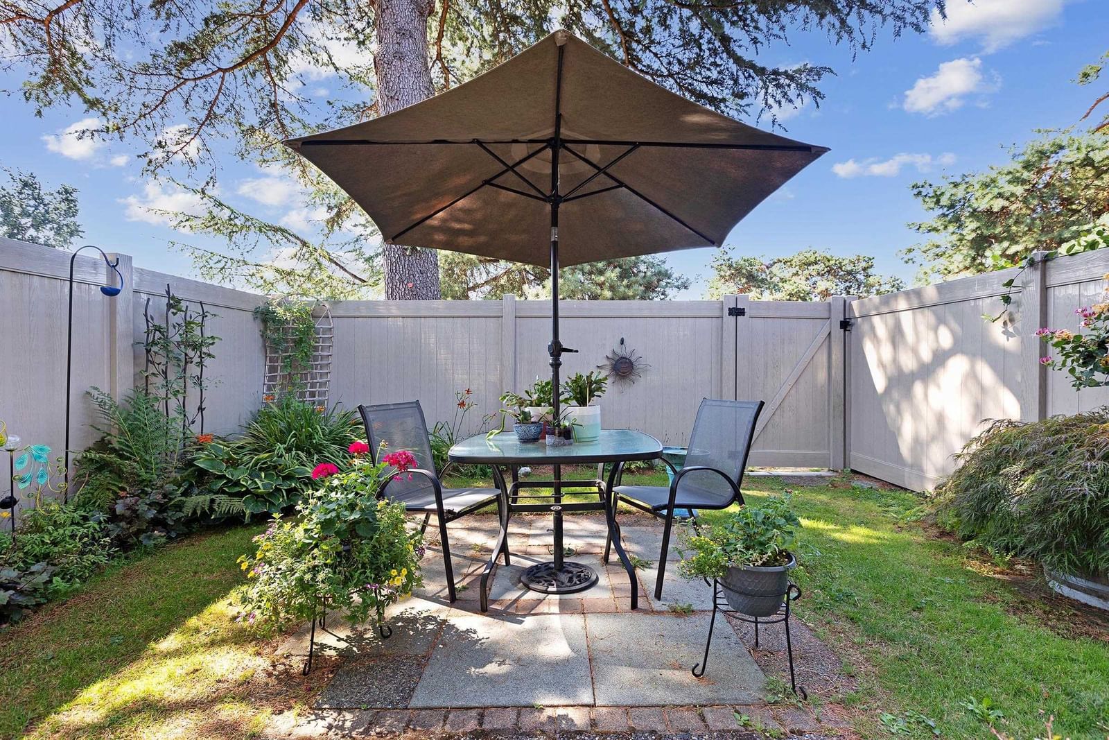 Listing Image 23