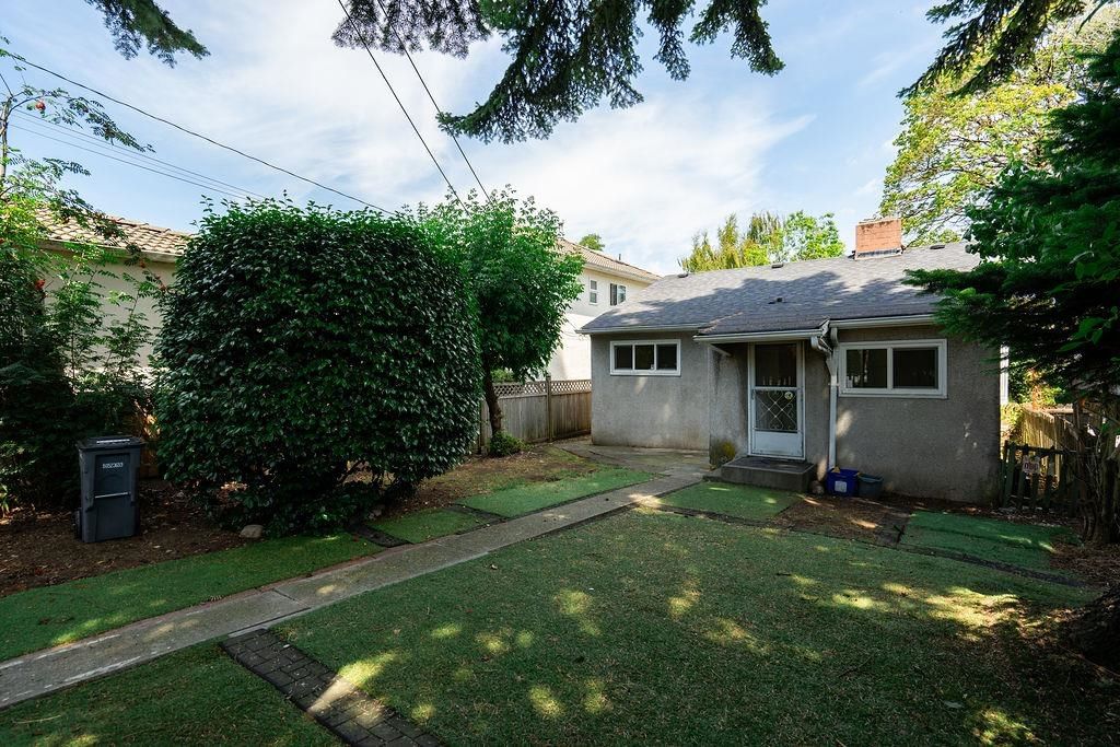 Listing Image 23