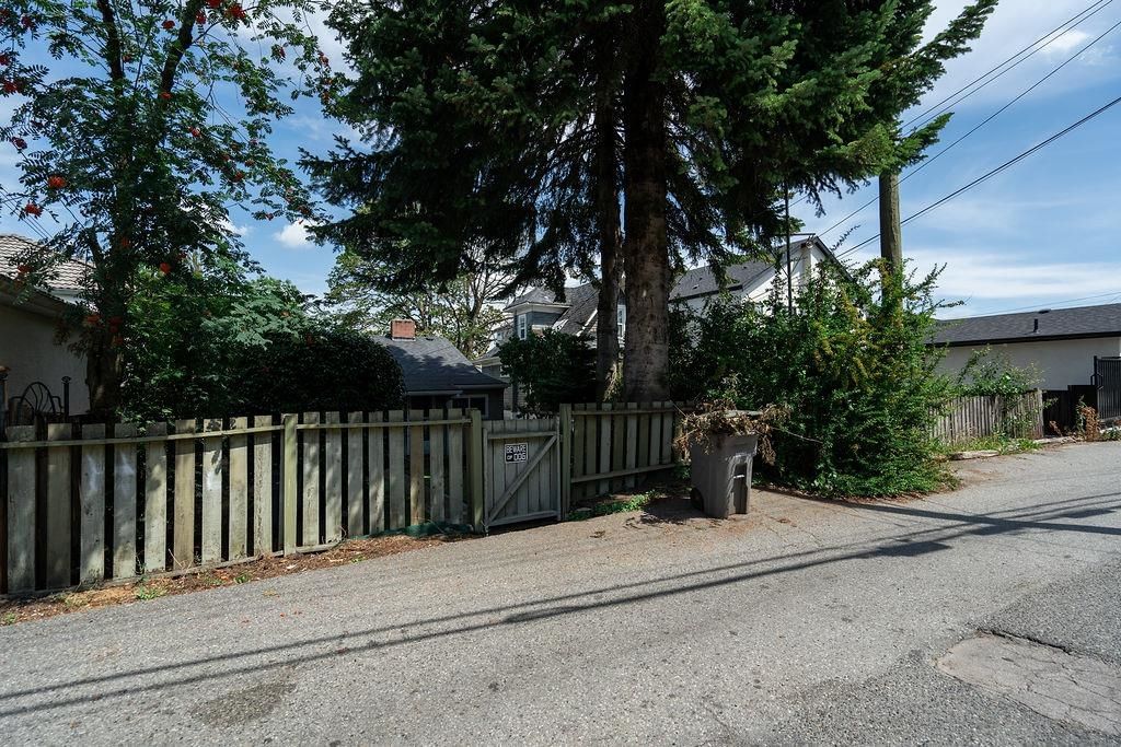 Listing Image 38