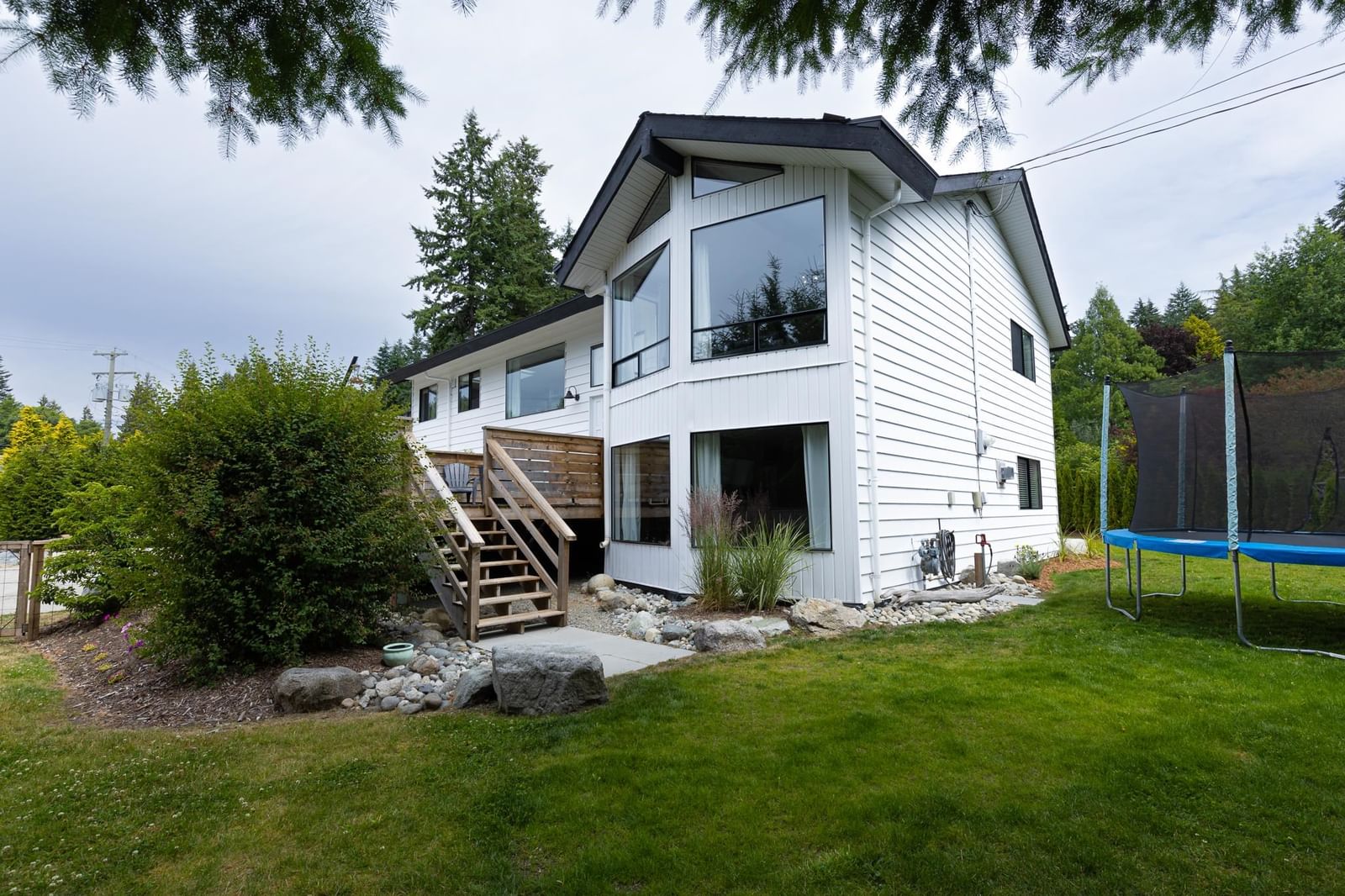 Listing Image 26