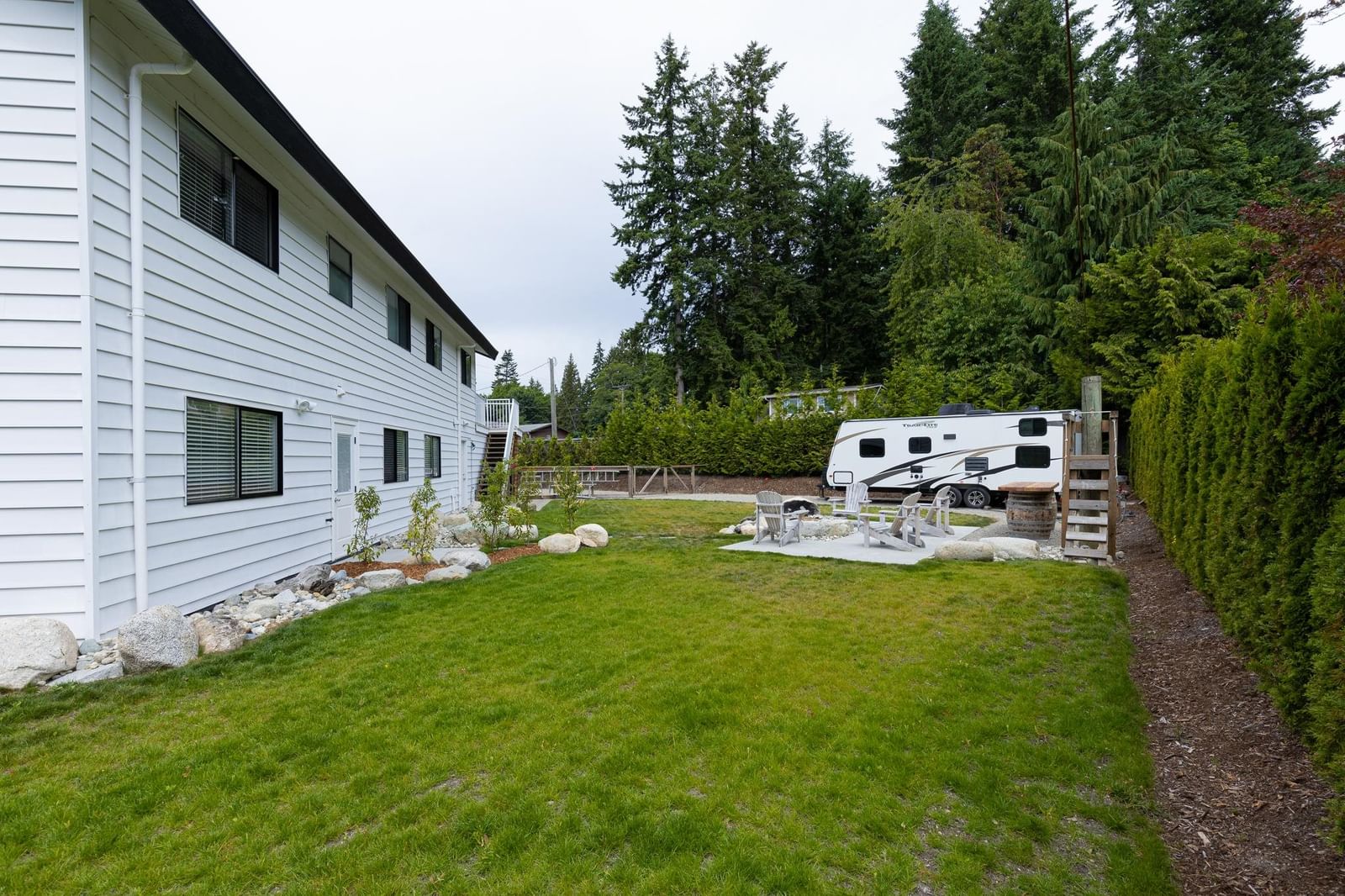 Listing Image 27