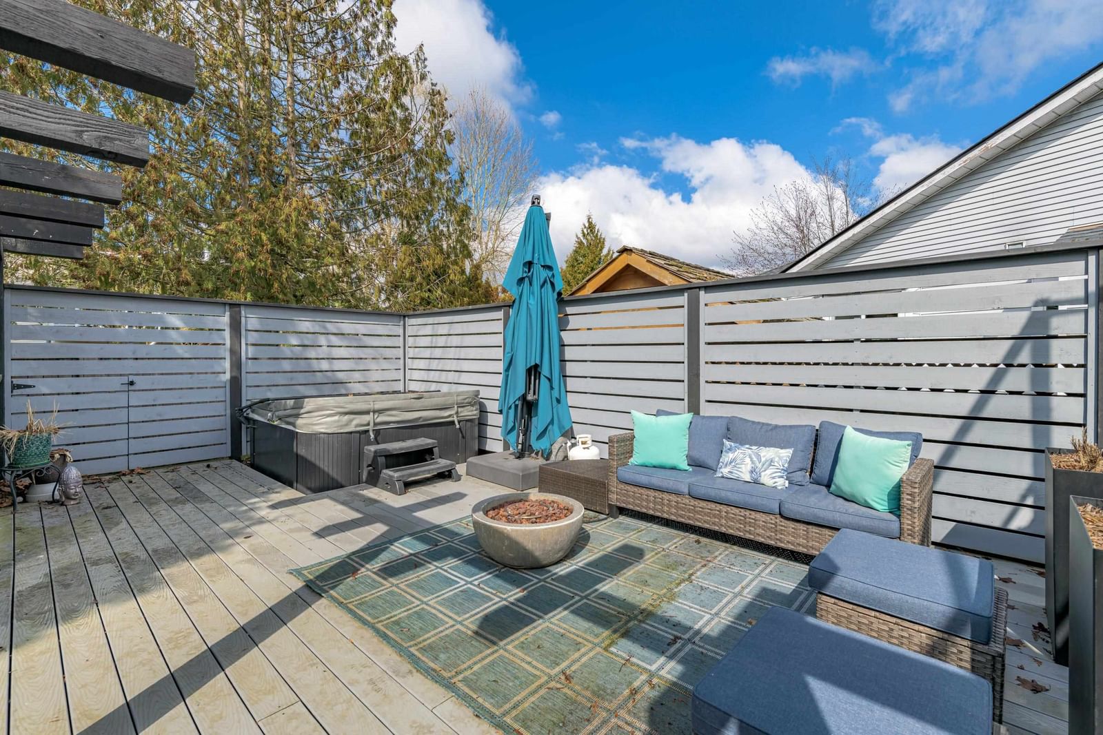 Listing Image 32