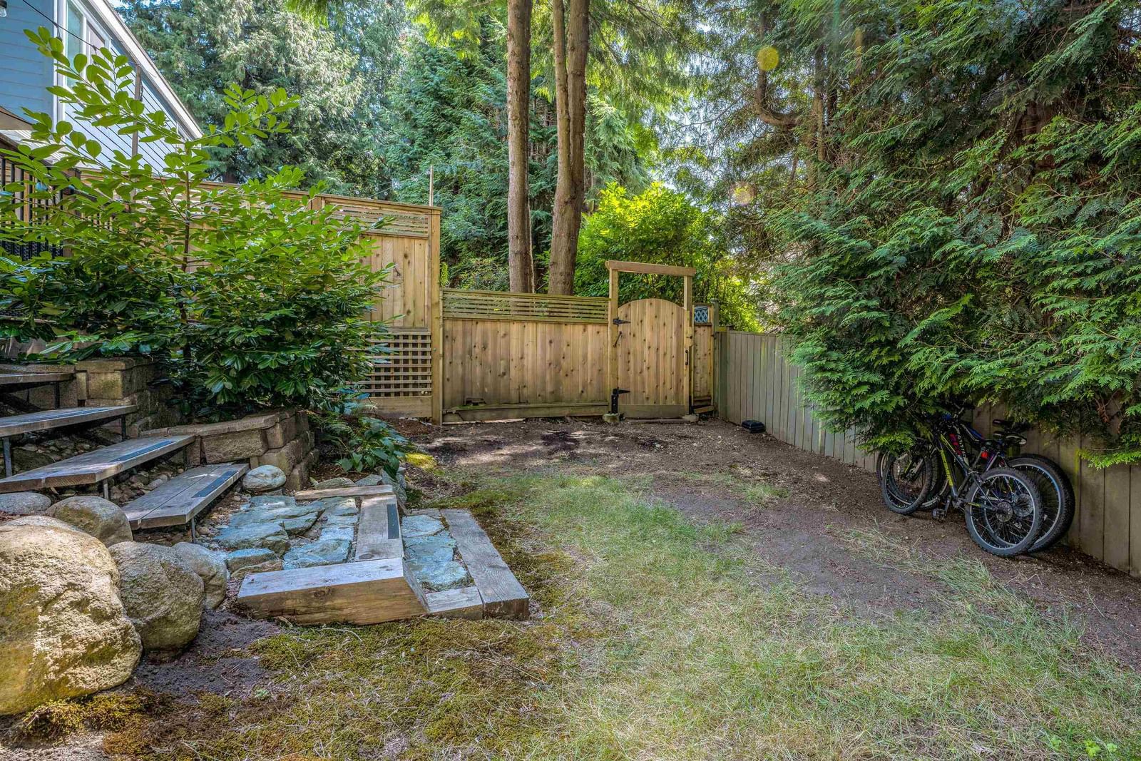 Listing Image 30