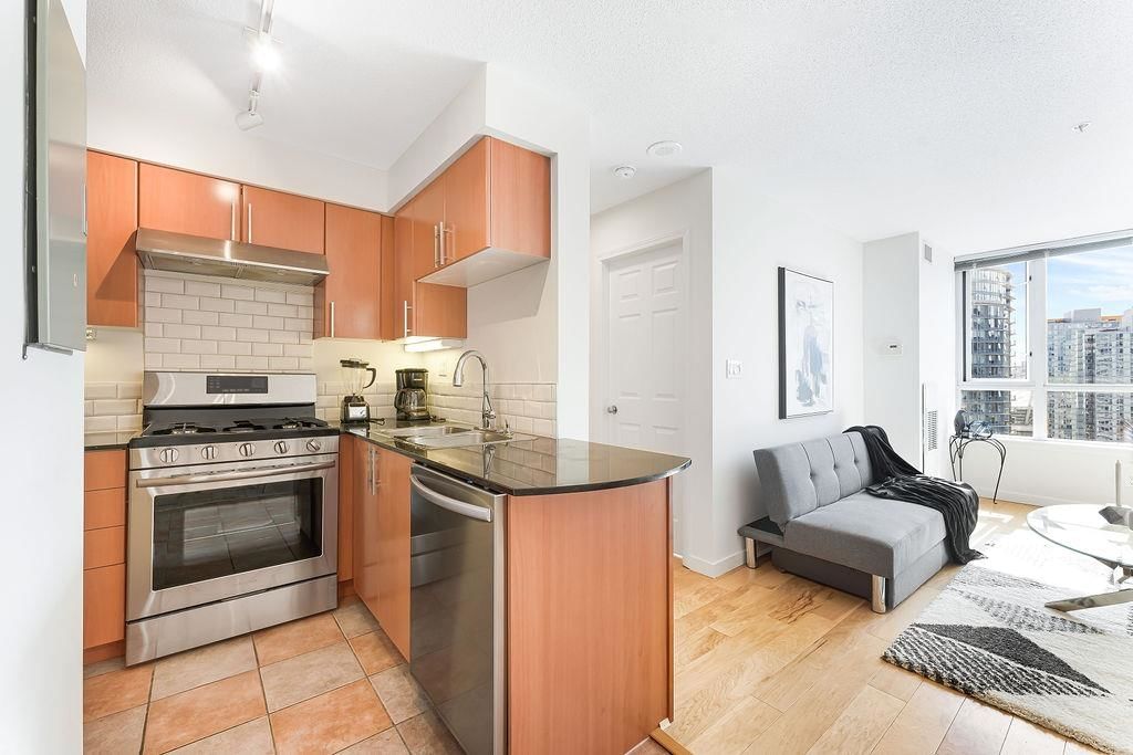 Listing Image 21