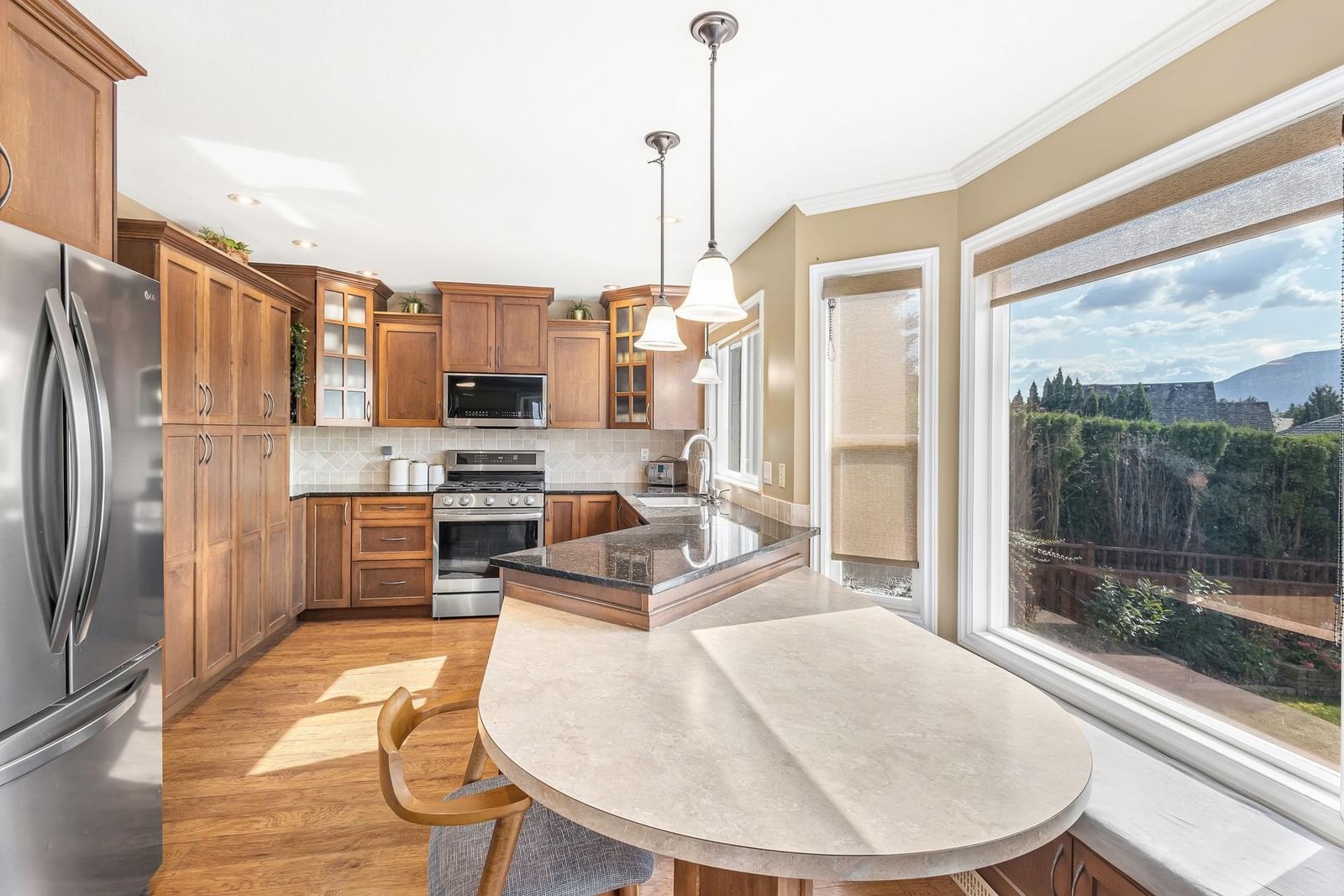 Listing Image 10