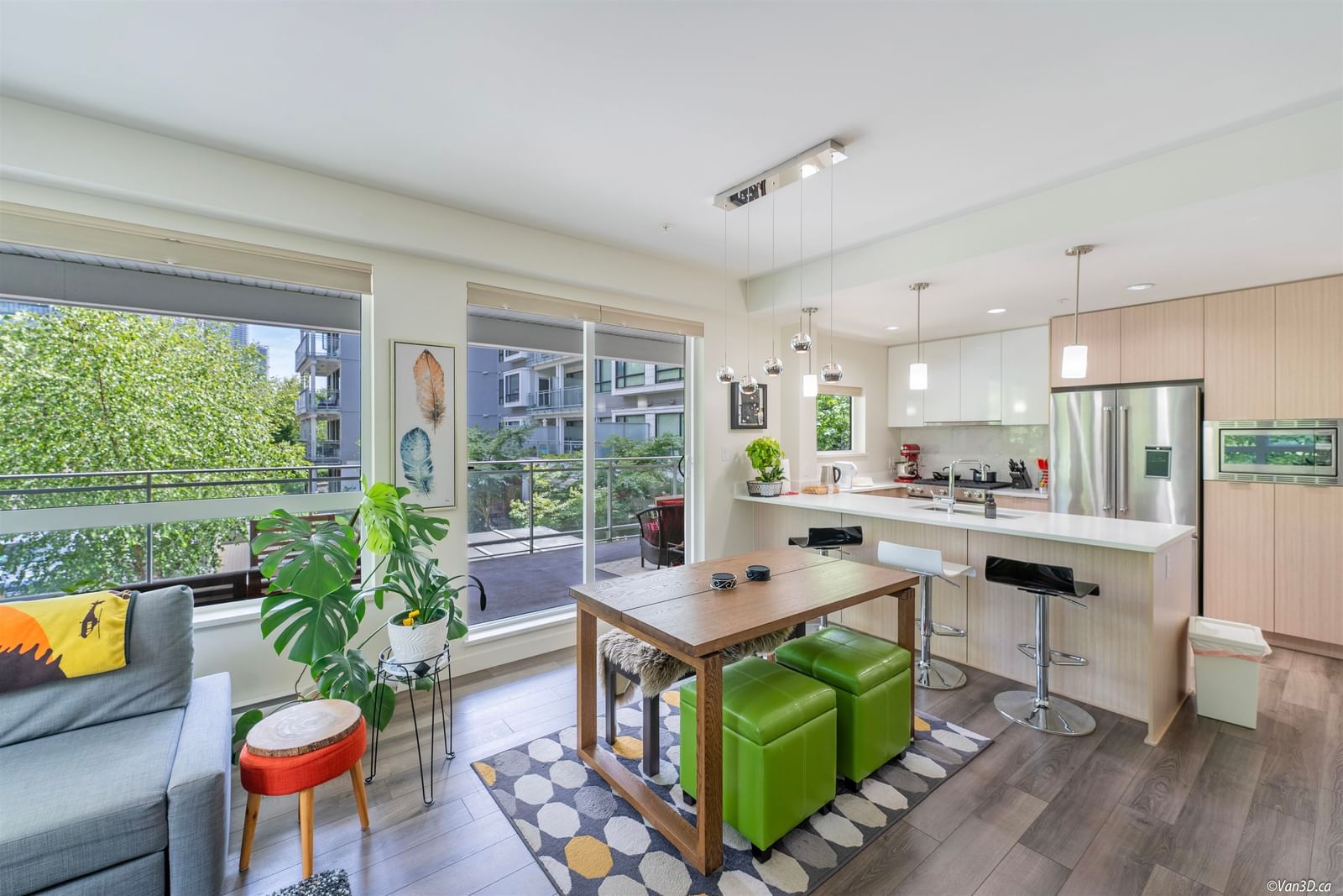 Listing Image 11