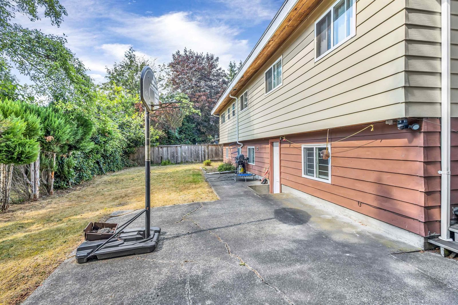 Listing Image 32