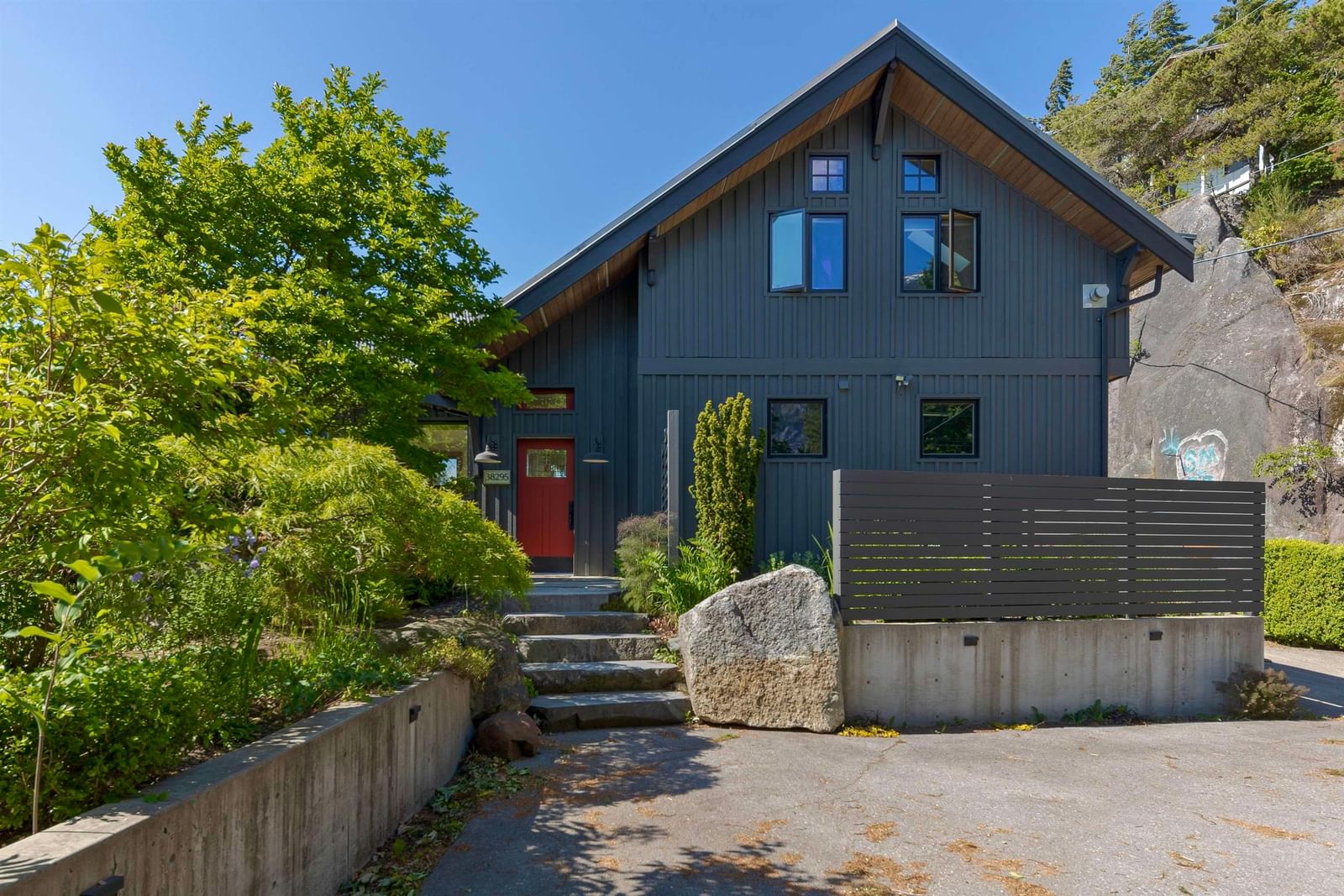 Listing Image 27