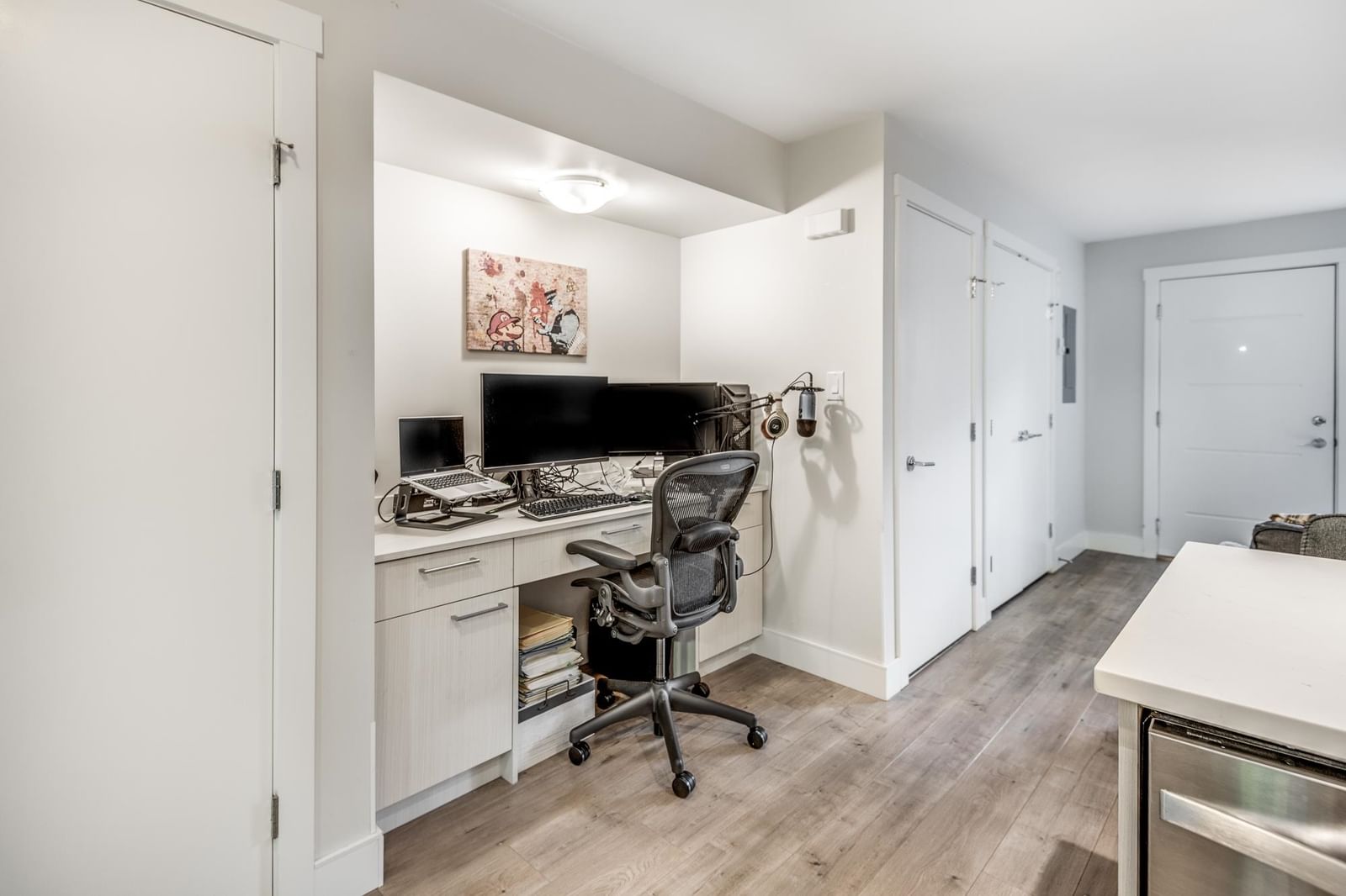 Listing Image 15