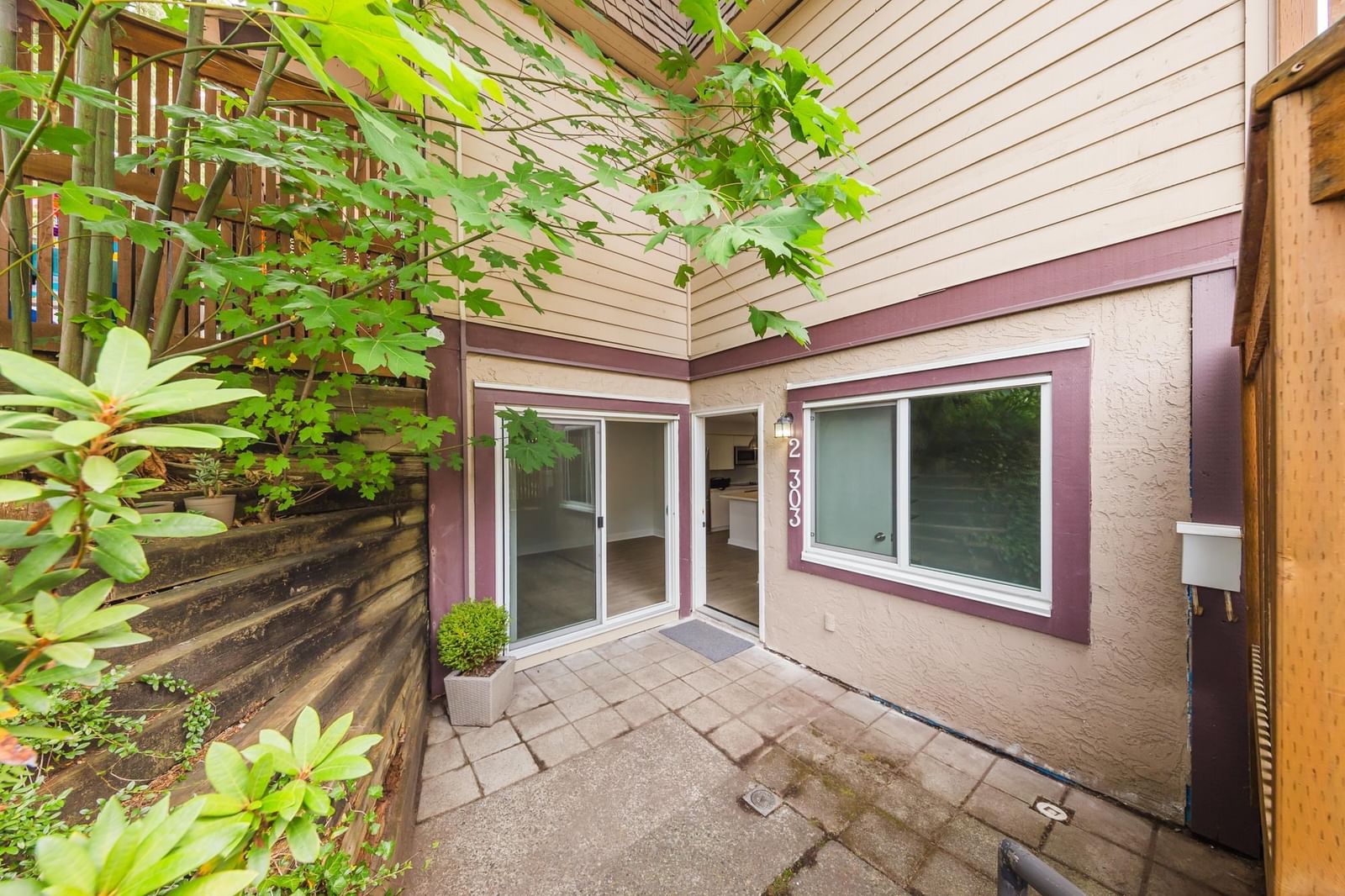 Listing Image 27