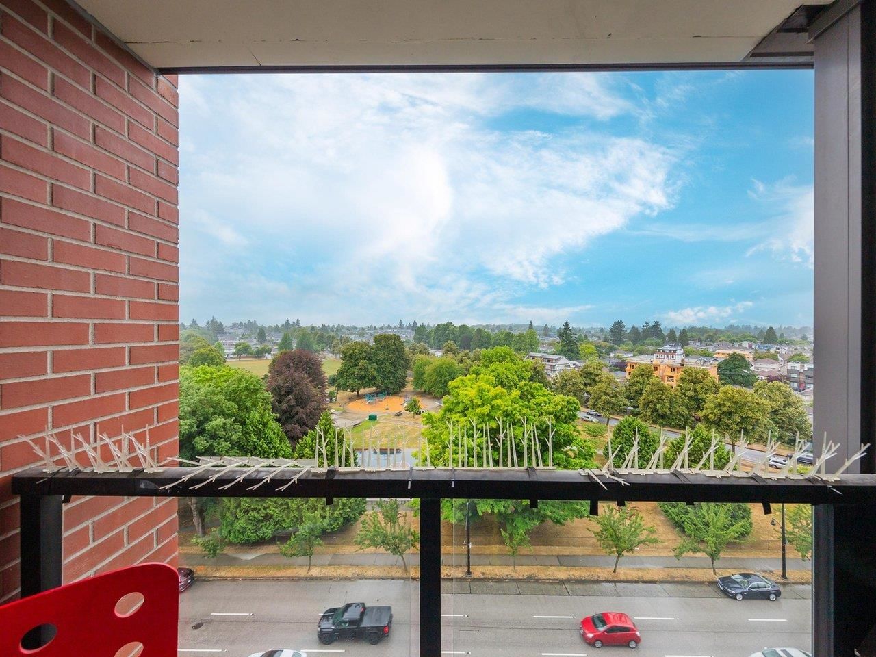 Listing Image 12