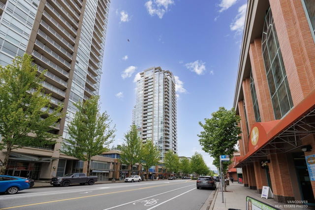 2606 - 2968 Glen Drive