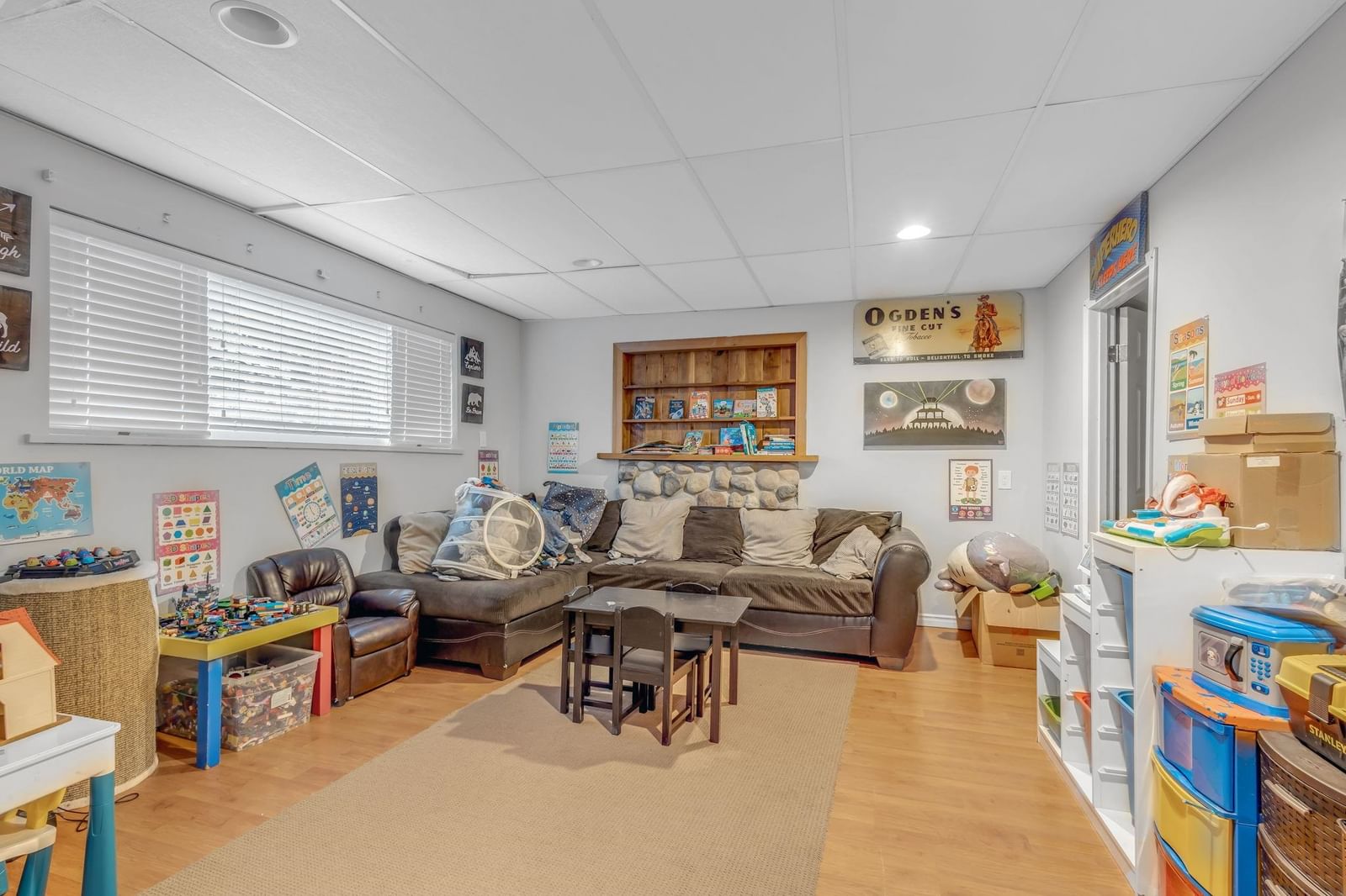 Listing Image 13