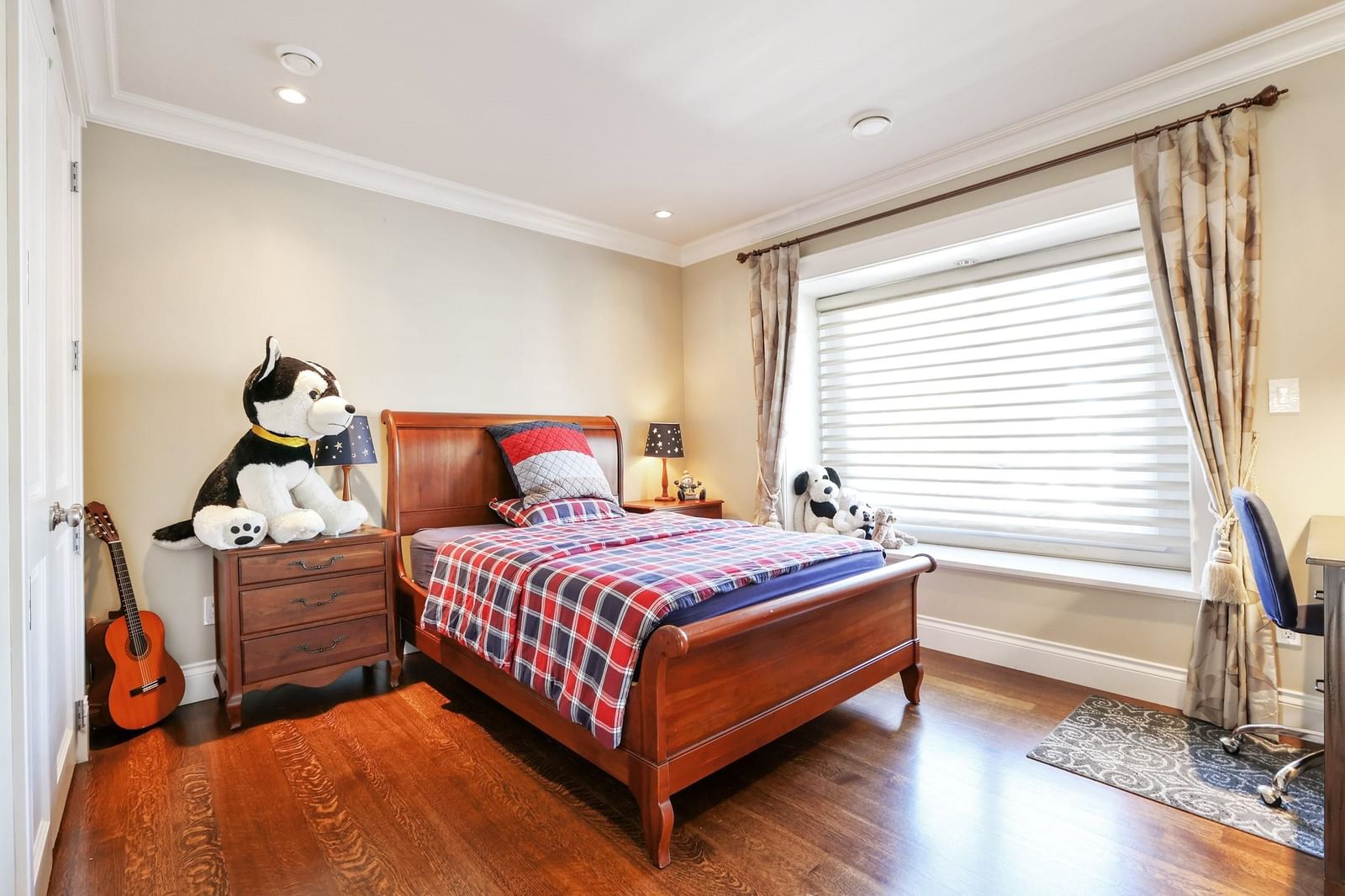Listing Image 21