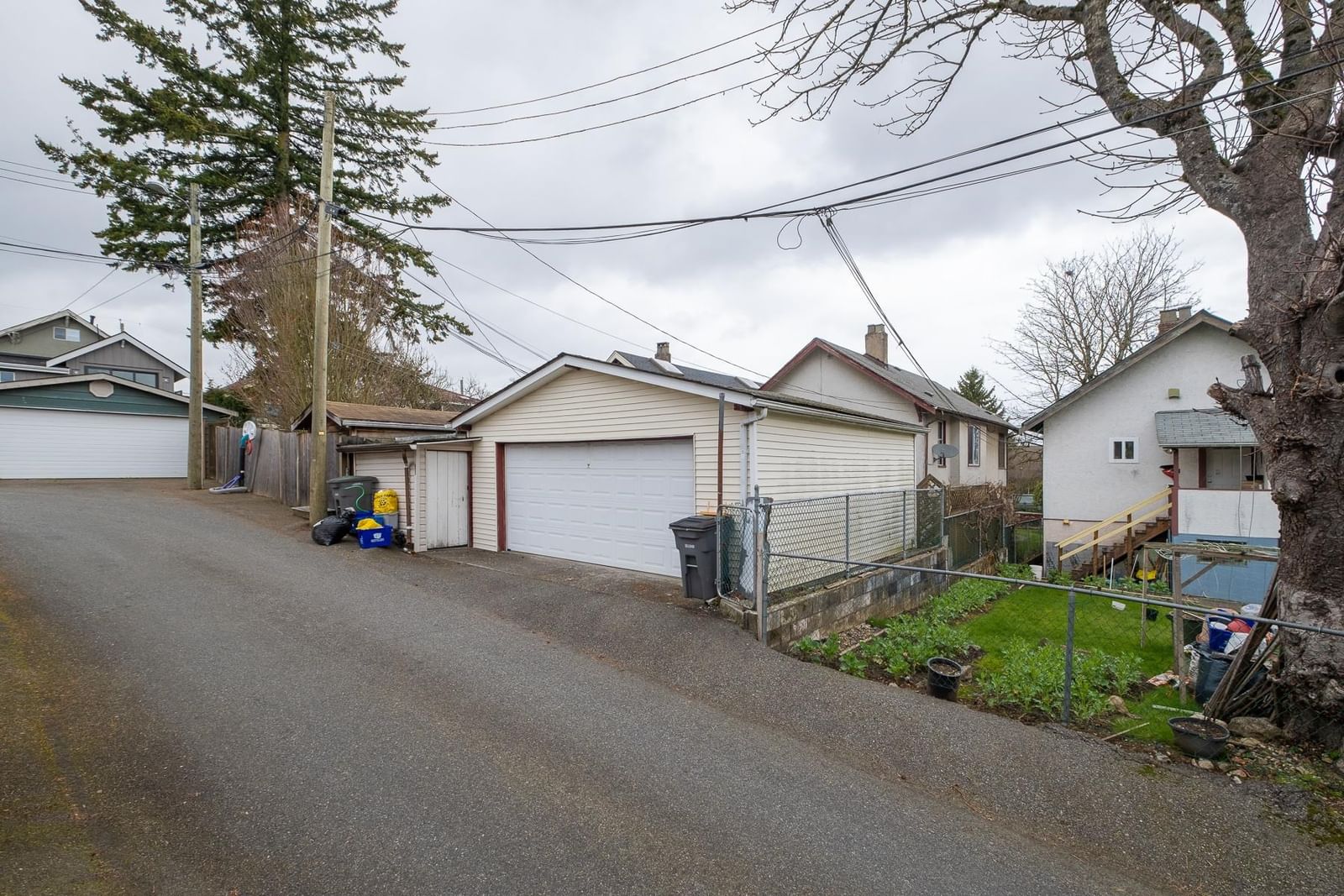 Listing Image 37