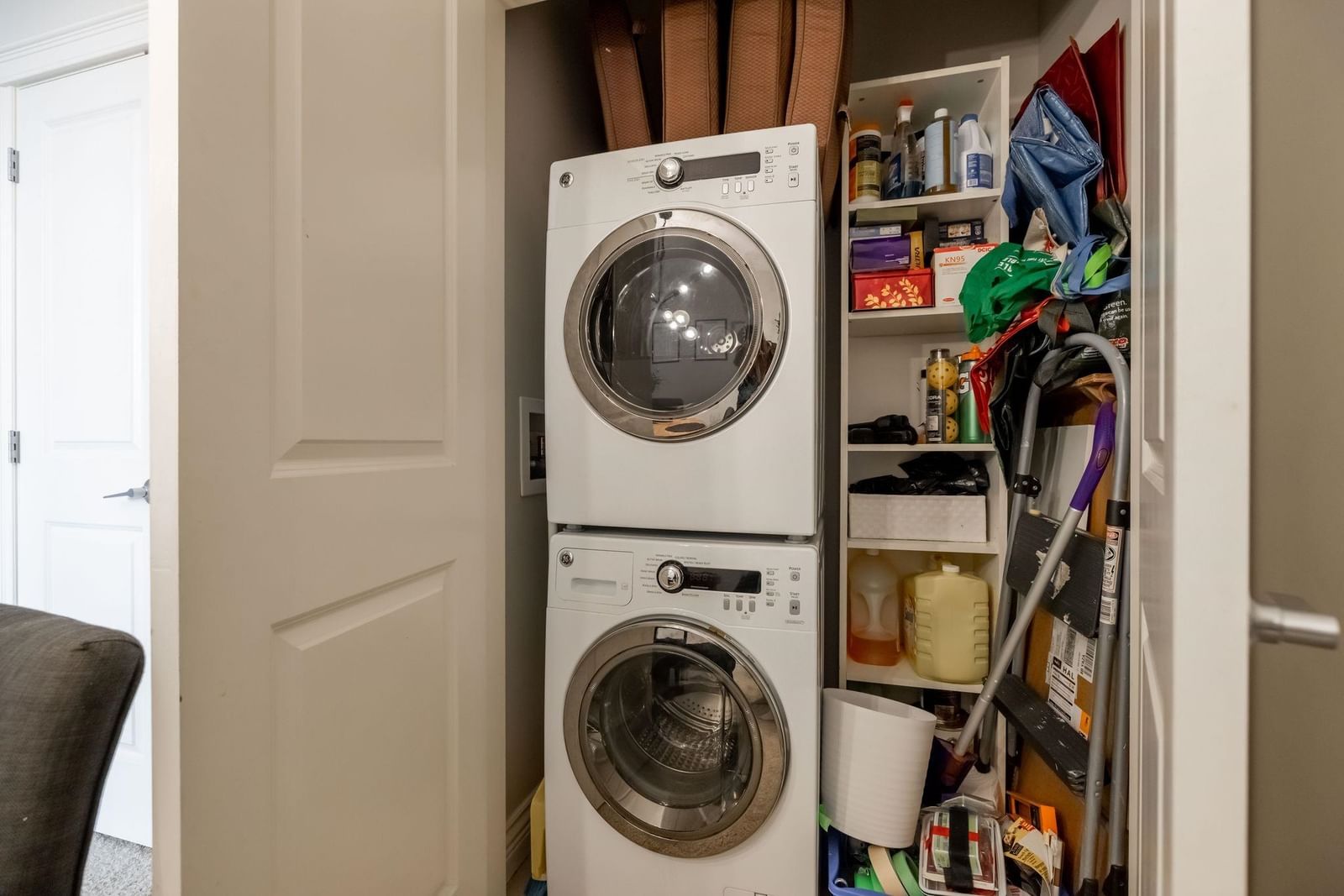 Listing Image 33