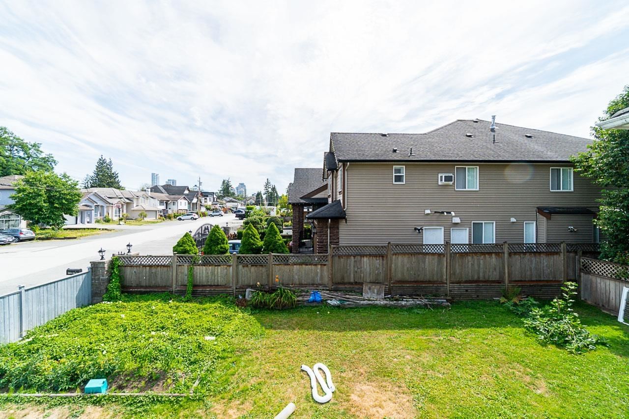 Listing Image 29