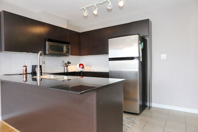 501 - 4178 Dawson Street
