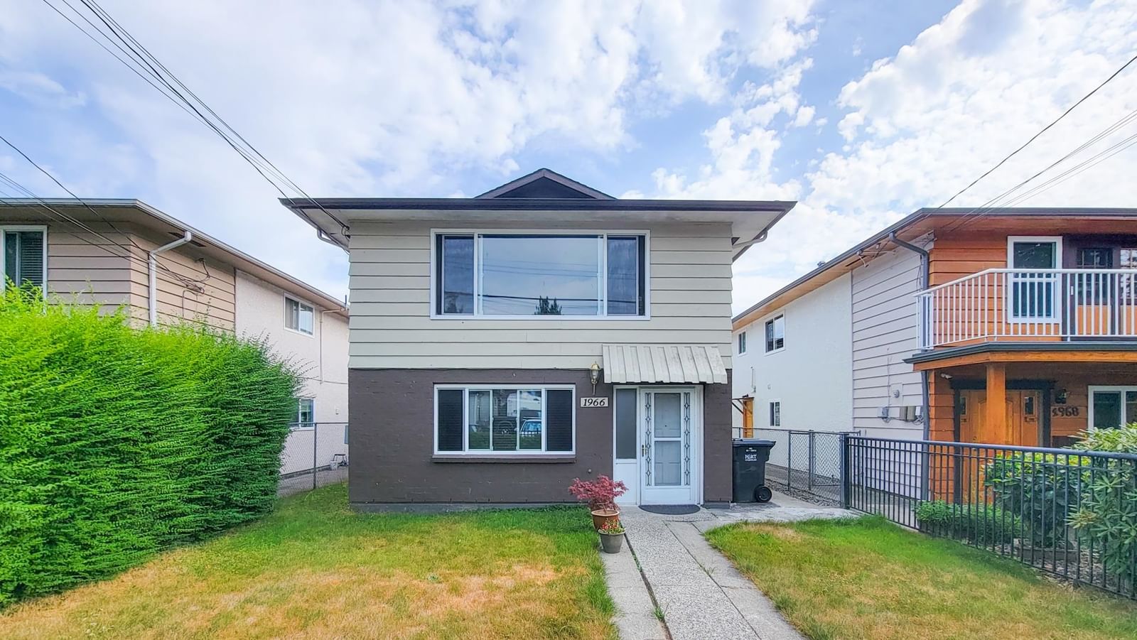 Listing Image 1