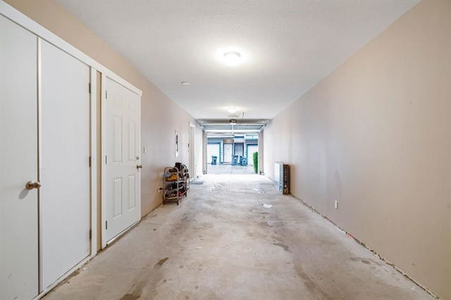 13 - 13899 Laurel Drive