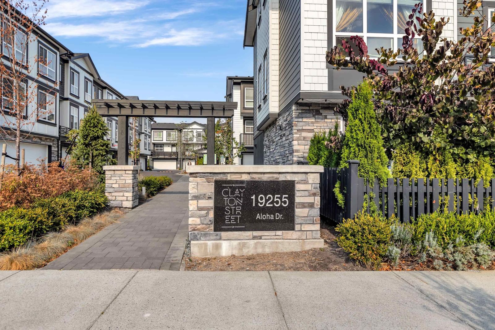 Listing Image 35