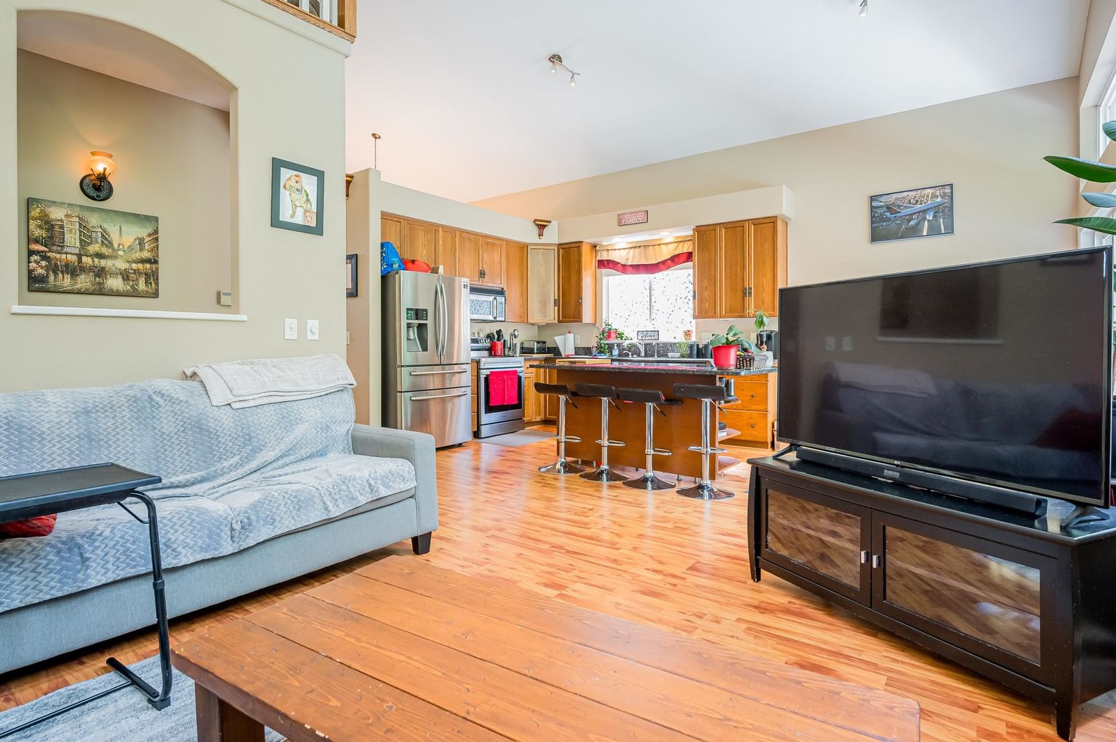Listing Image 13